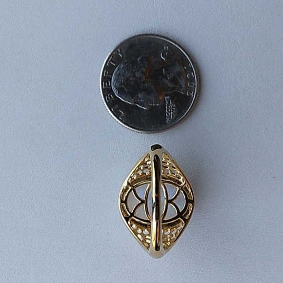 YG Moonstone Ring - Picture 4 of 9